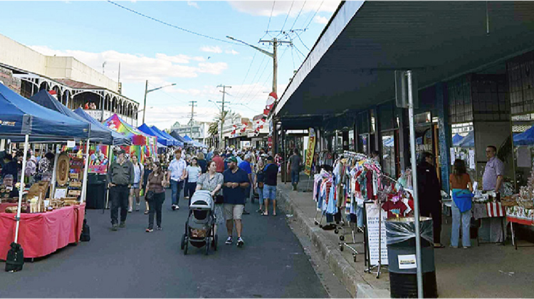 The popular Canowindra Christmas Street Market will return on Saturday, 21 November.